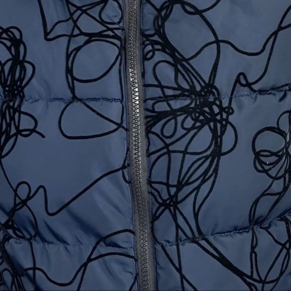 Calvin Klein Performance Puffy Blue Vest Black Velvet Squiggles Size Medium - Picture 3 of 9